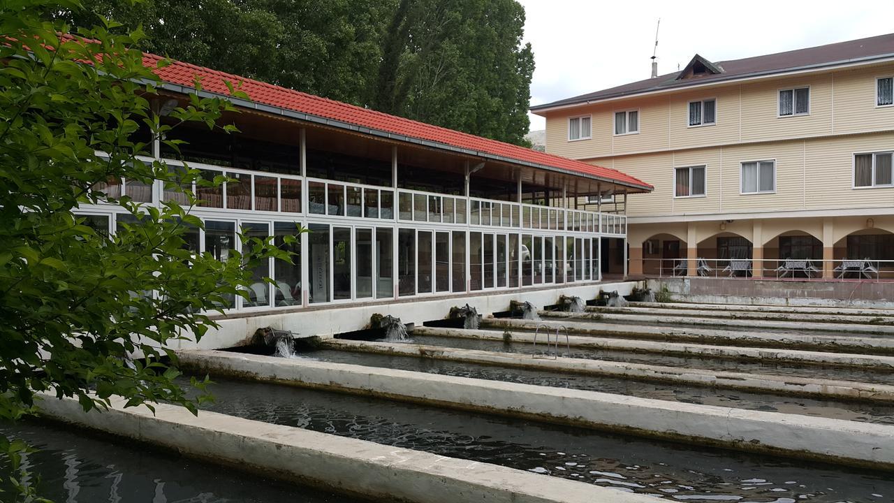 Alanlar Alabalik Ve Otel Ağlasun Exterior foto